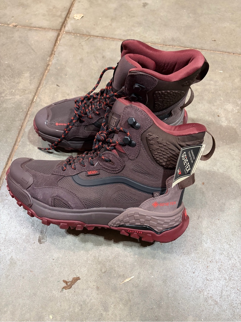 Vans Crestline Boots 10.5